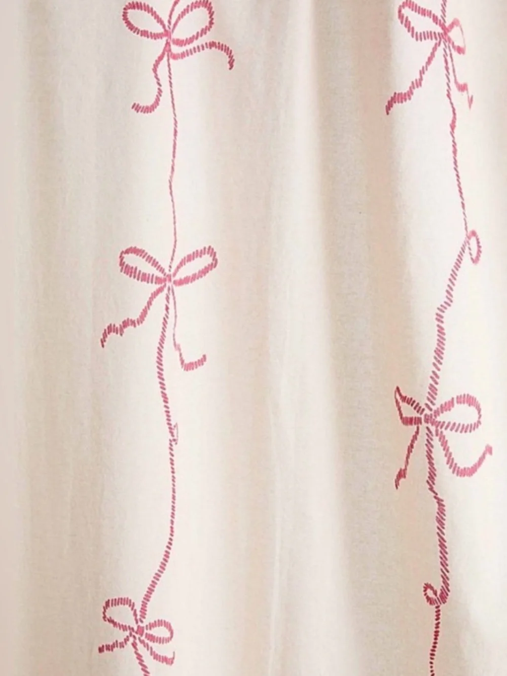 Urban outfitters Cream and Pink bow Shower Curtain 100% Cotton and Cute